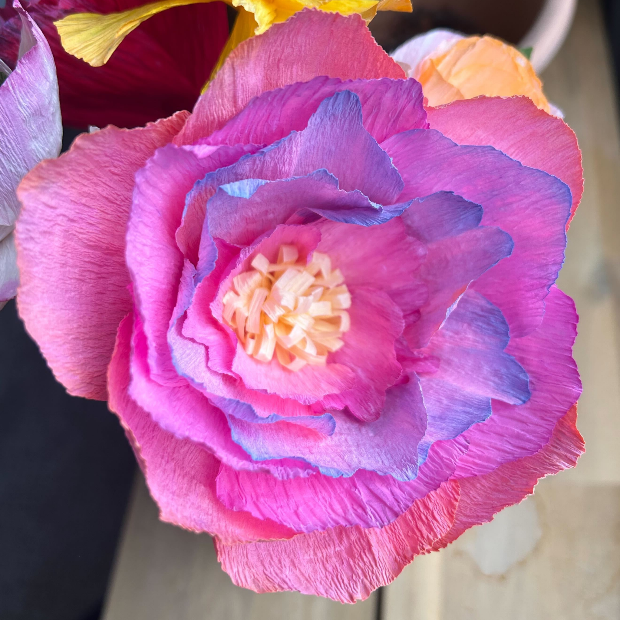 flowcrafts-paper-flower-bouquet-8321125.png