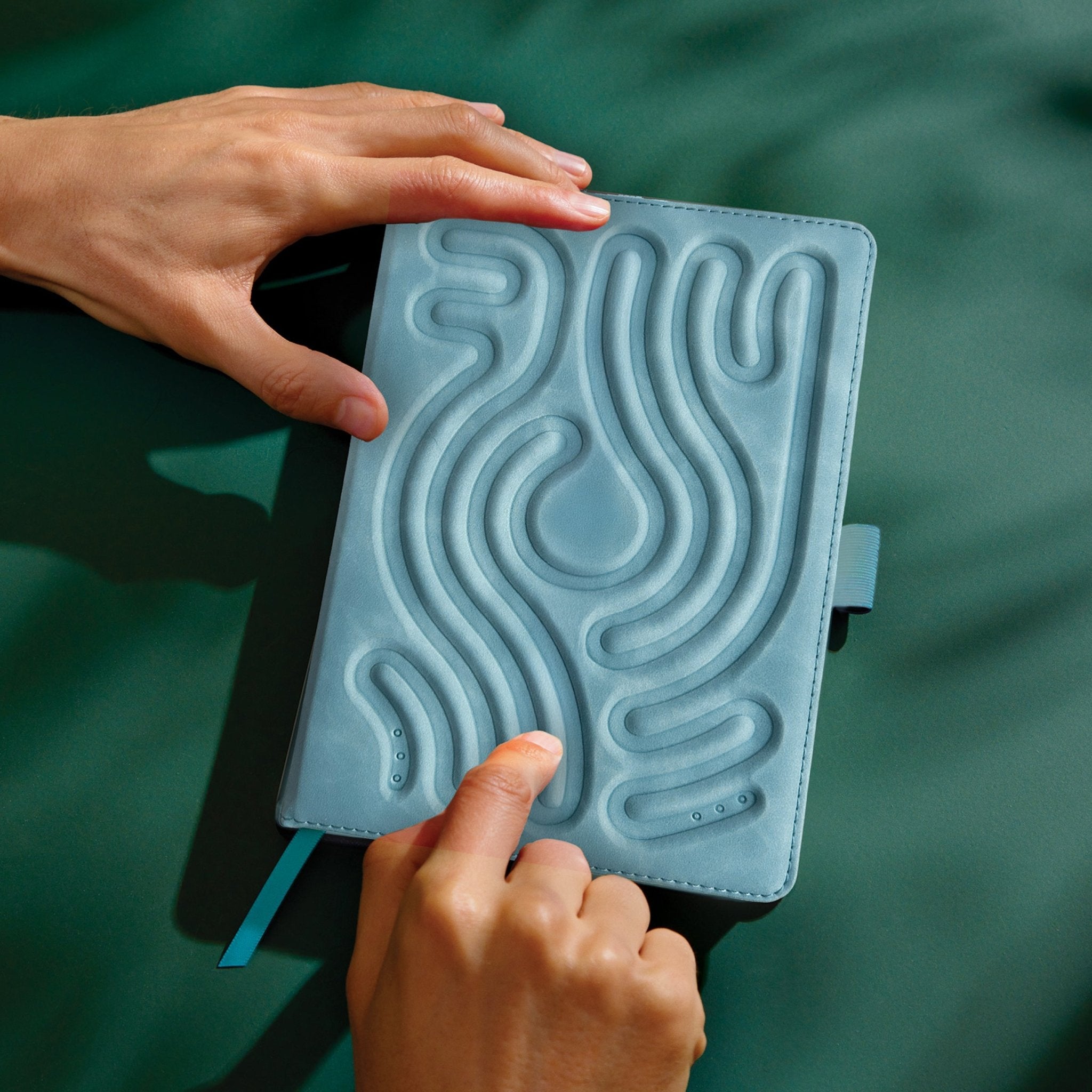 writing-wellness-journal-set-blue-4406602.jpg